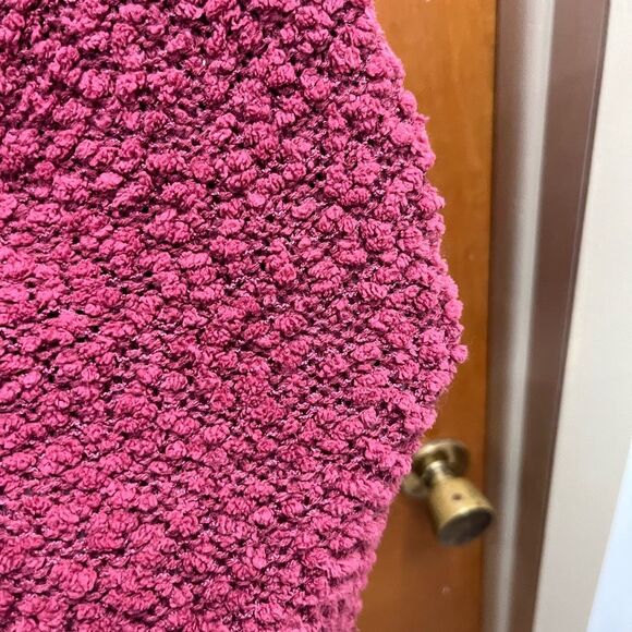 Umgee Textured Berry Cowl Neck pullover long sleeve Sweater - Picture 3 of 3